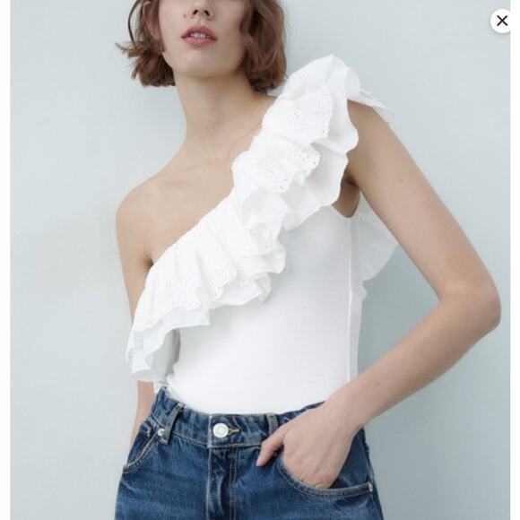 Zara White Asymmetric Ruffle Eyelet Embroidered Neckline Bodysuit Top Size Small - Picture 1 of 8
